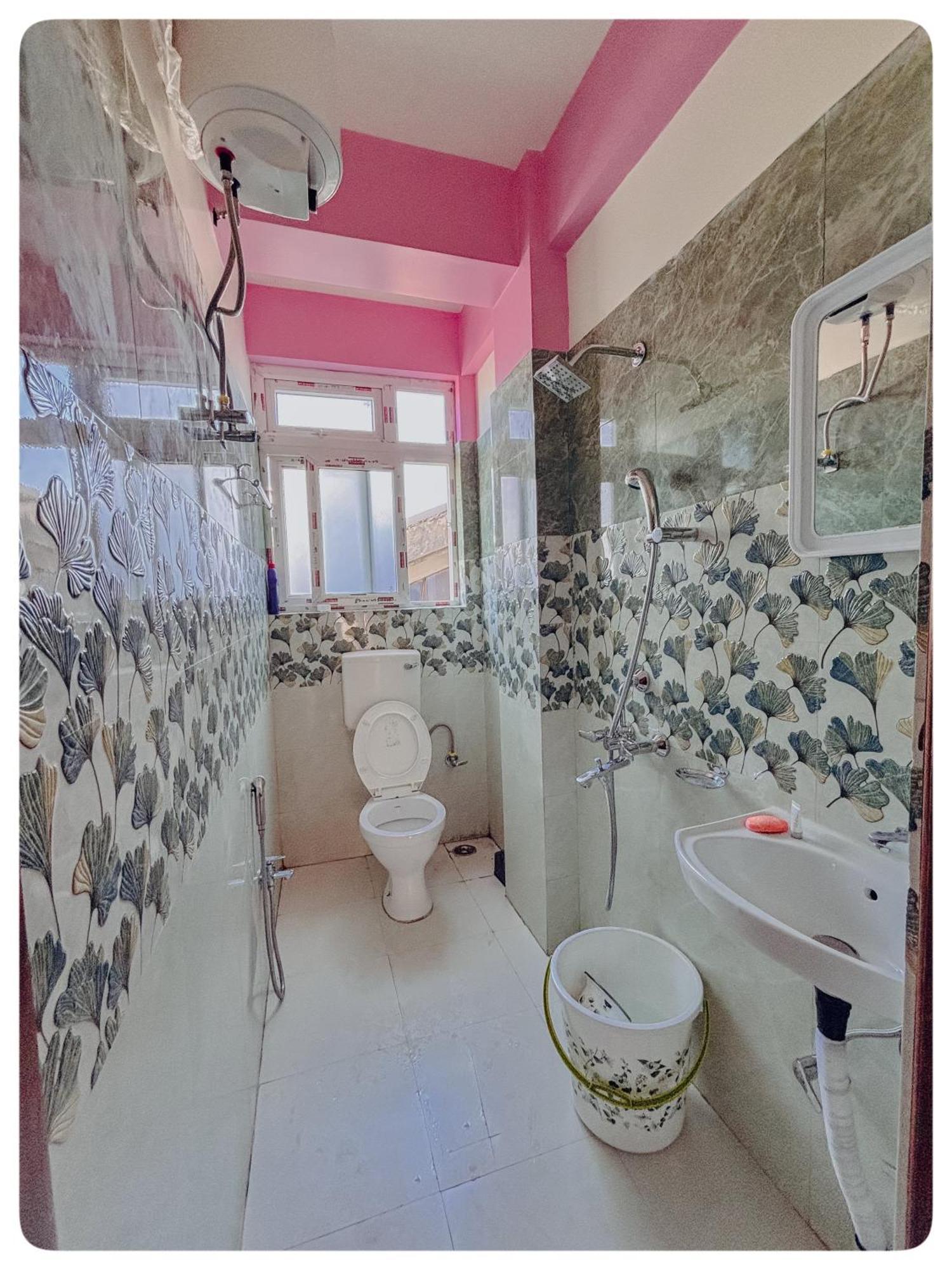 A Pousada Stargaze Backpackers Shillong Exterior foto